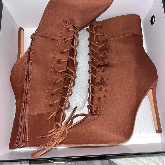 Brand new beautiful burnt orange tie up booties 😍 - Picture 3 of 4